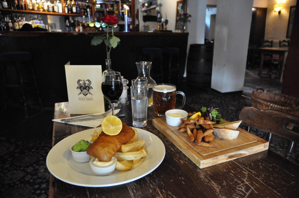 Pyne Arms Bed & Breakfast Barnstaple Ngoại thất bức ảnh