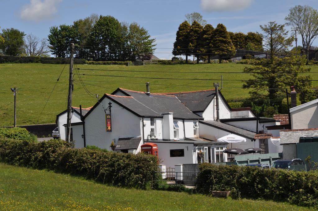 Pyne Arms Bed & Breakfast Barnstaple Ngoại thất bức ảnh