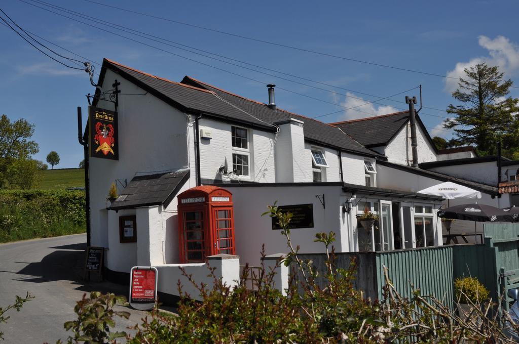 Pyne Arms Bed & Breakfast Barnstaple Ngoại thất bức ảnh
